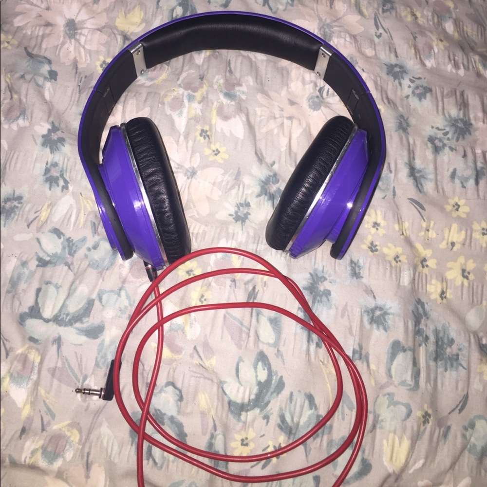 Studio Beats by Dre SOLD