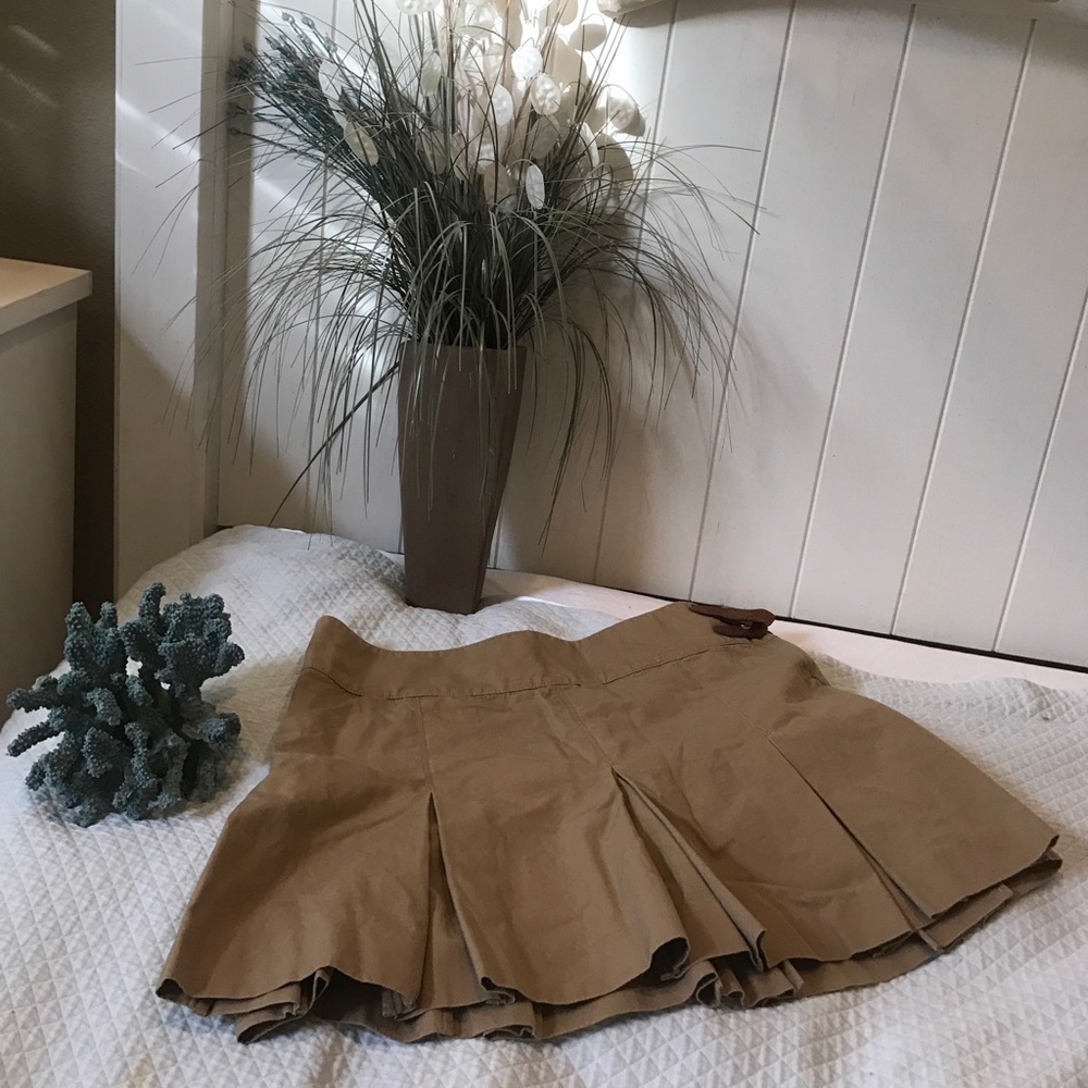 RALPH LAUREN KHAKI PLEATED SKIRT