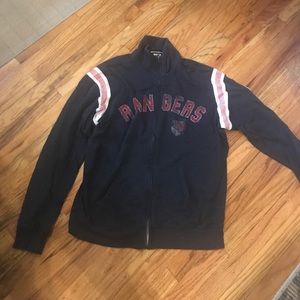 NY Rangers zip up