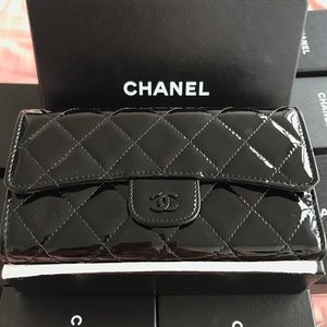 CHANEL Black Patent Leather Leather Wallet