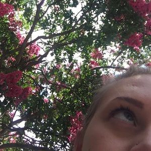 Meet your Posher, Elyse