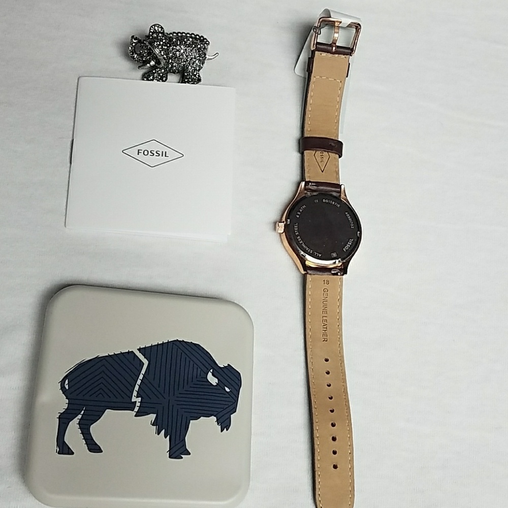 FOSSIL WATCH - Picture 2 of 7