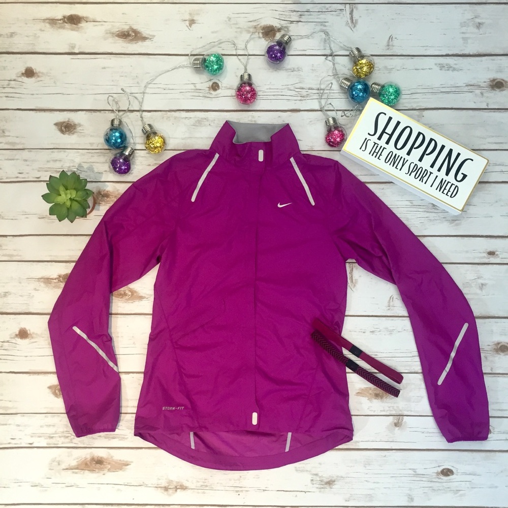 HP 🎉 Nike Storm Fly Lightweight Jacket • W/Gift!