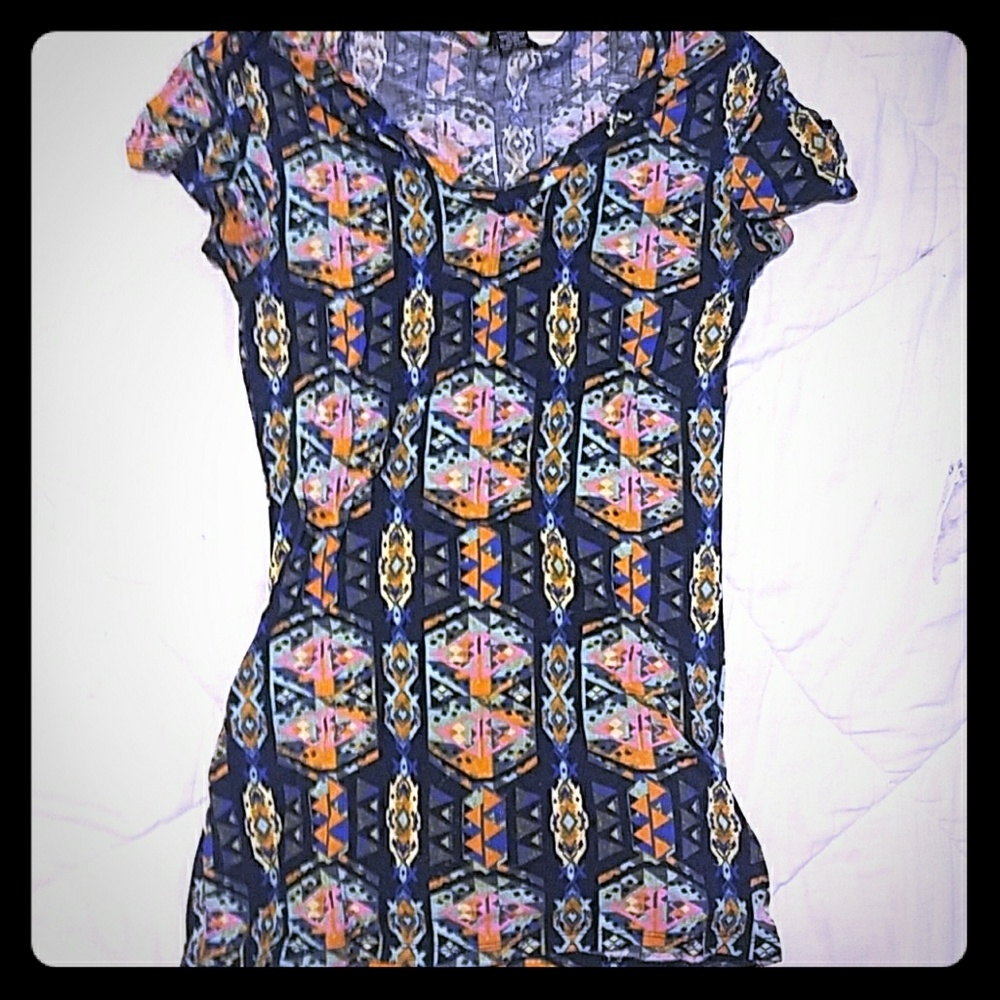 Patterned T-shirt