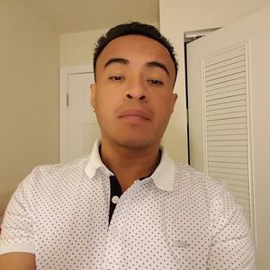 Meet your Posher, Carlitos