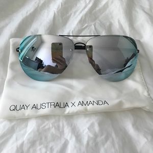Quay Australia X Amanda