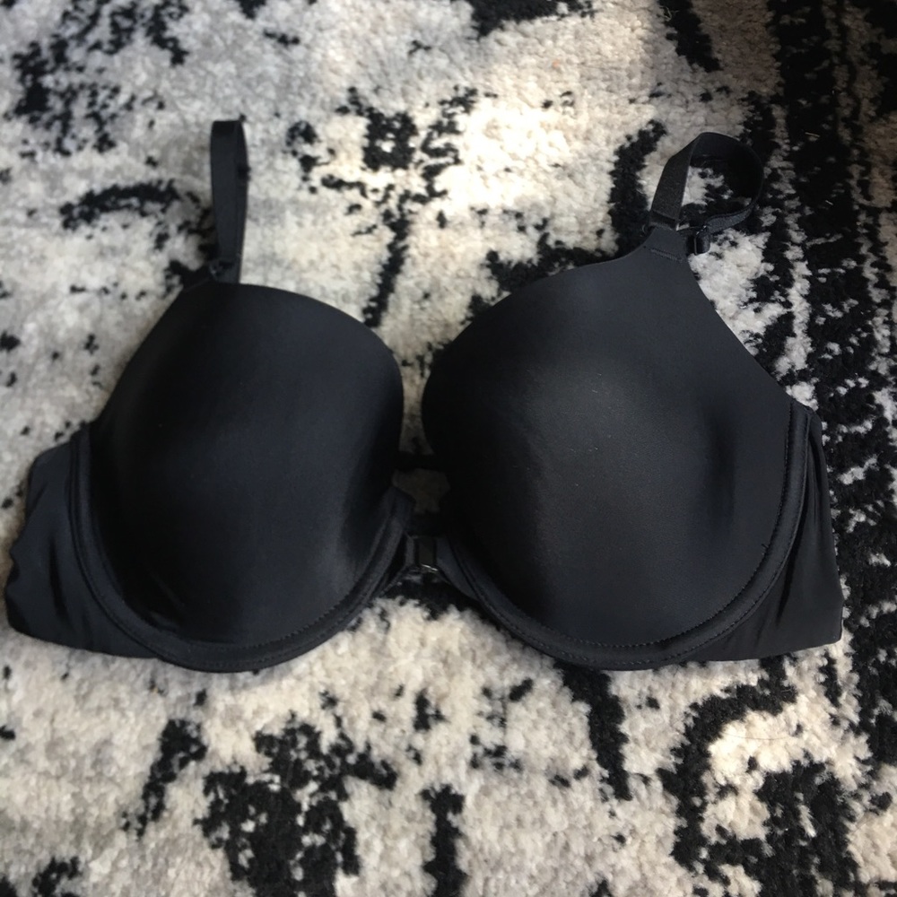 VS bra with back detail