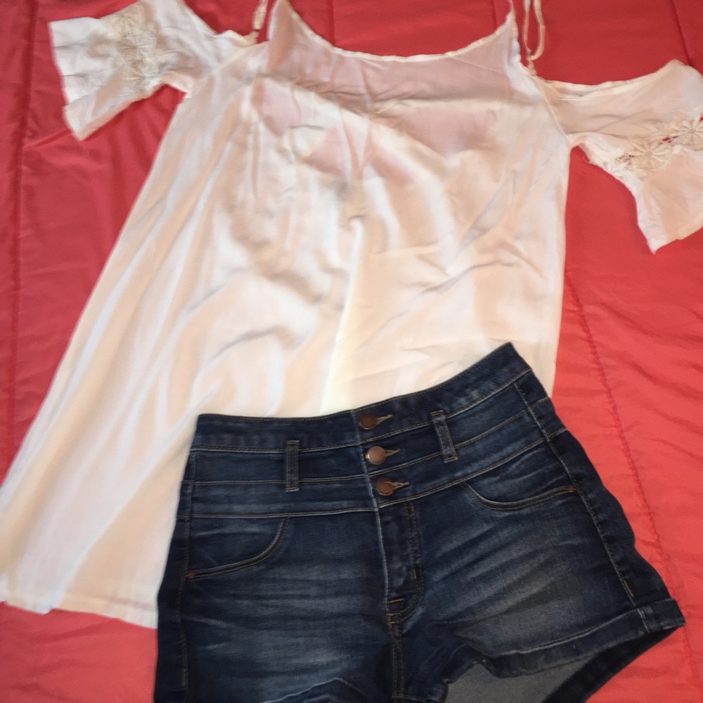 Off white open-shoulder top with lace & cross back