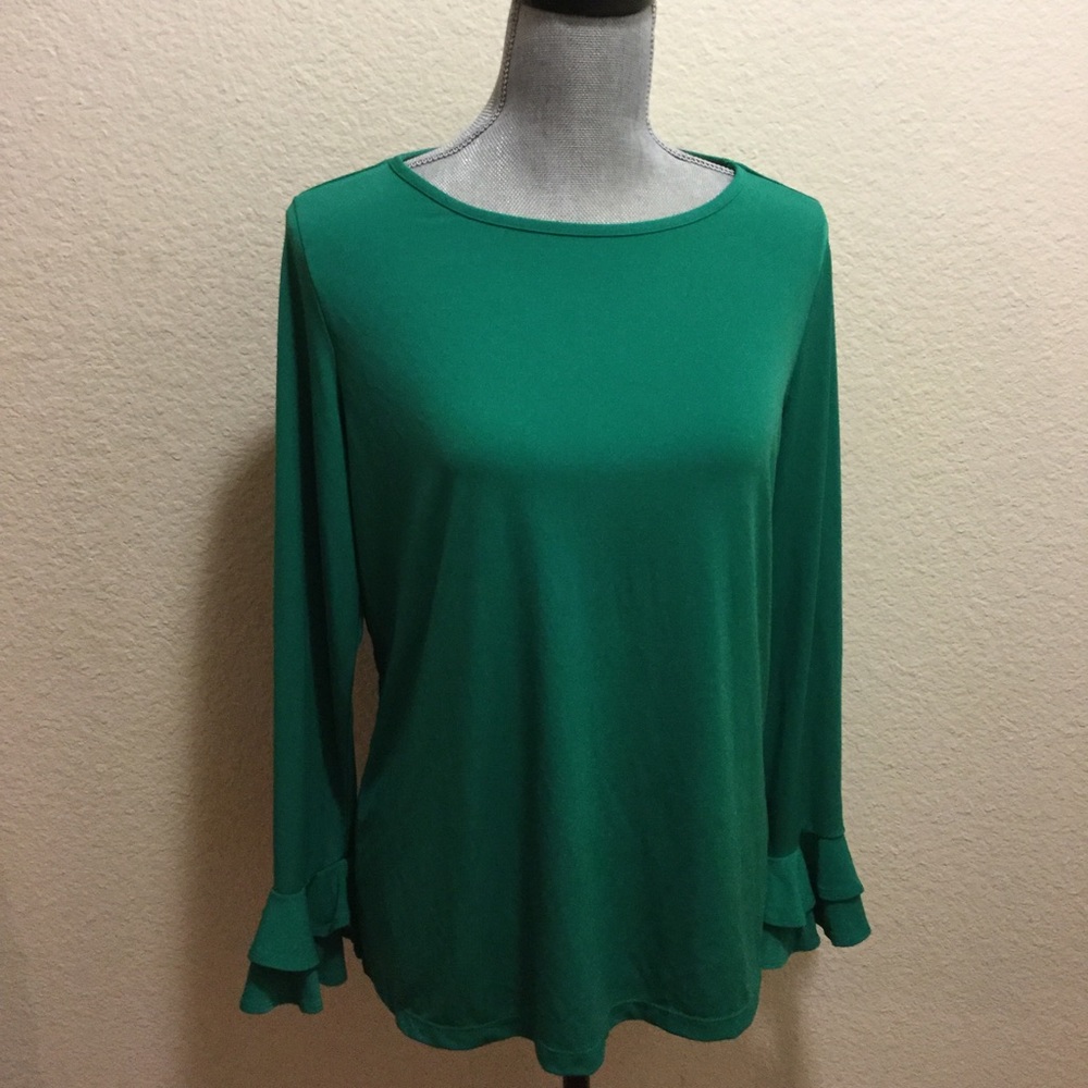 NWOT Susan Graver Green Ruffle Sleeve Top
