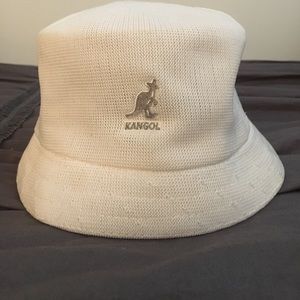 Kangol tropic bin hat.