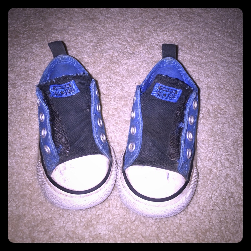 Converse toddler boy shoes size 6