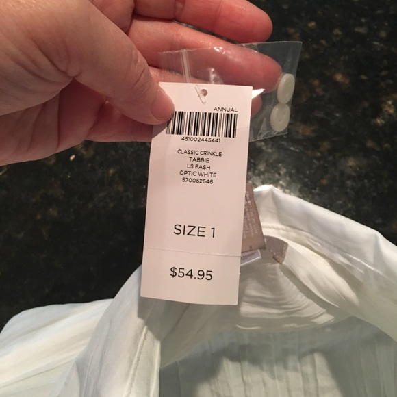 NWT Chicos white button down top - Picture 6 of 6