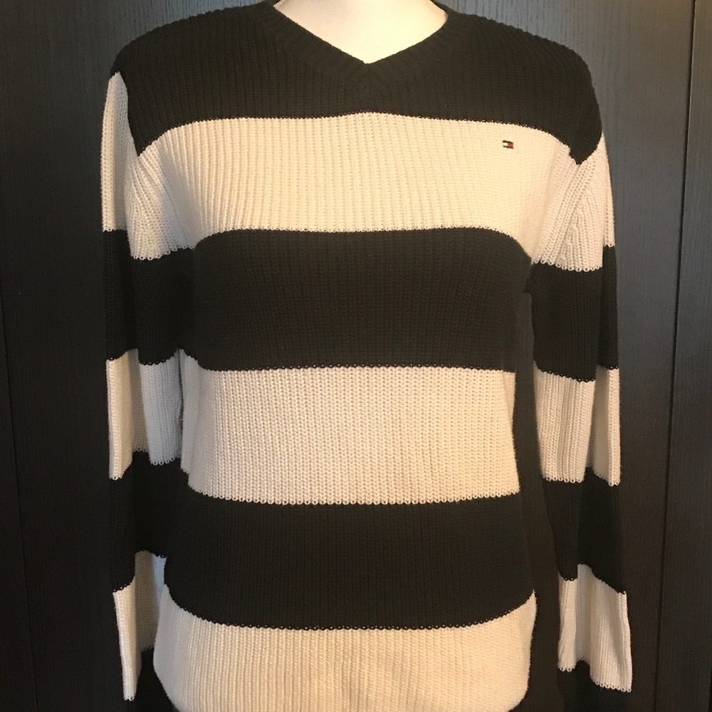 Tommy Hilfiger Women's Chunky V-Neck Sweater XL