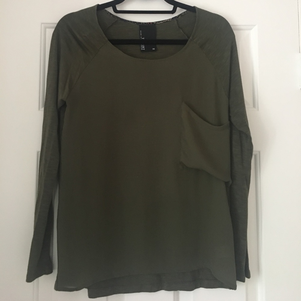 Long sleeved Anthropologie Tee