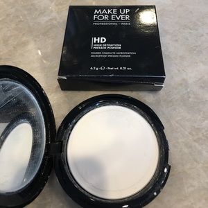 Makeup forever HD translucent powder