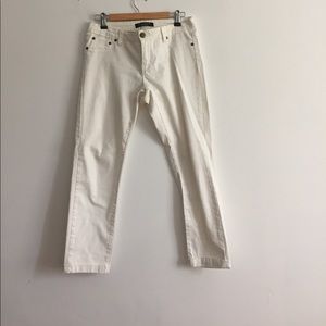 Max White Jeans