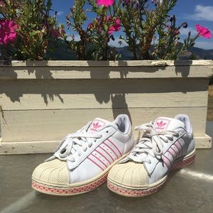PINK ADIDAS SUPERSTAR 1K FOLLOWER SALE 💯🎊