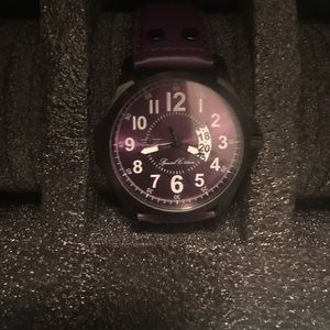 reduced must go NWT SPECIAL EDITION INVICTA