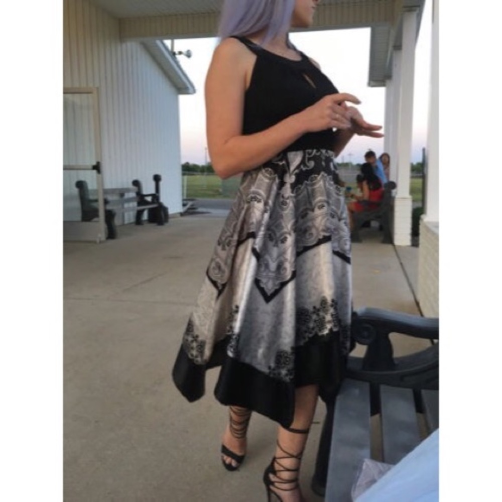 Sangria flowy salsa summer silk dress
