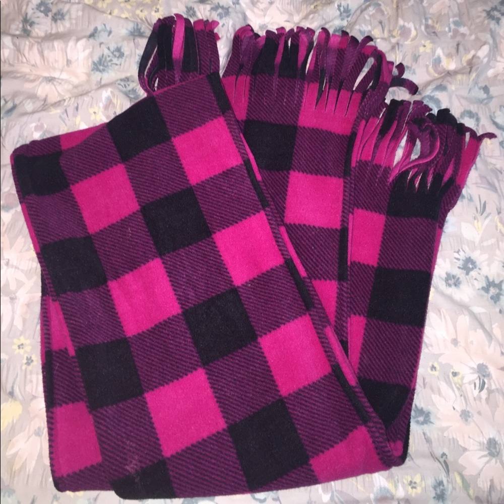 SOLD Cute pink and black checkered scarf!