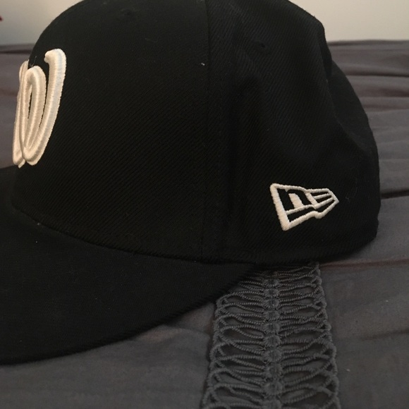 Washington Nationals New Era fitted cap. - Picture 2 of 4