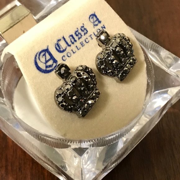 Hip Hop Bling Iced Out Crown Royal Stud Earring - Picture 2 of 2