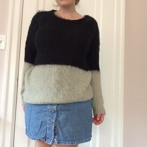 UO sweater