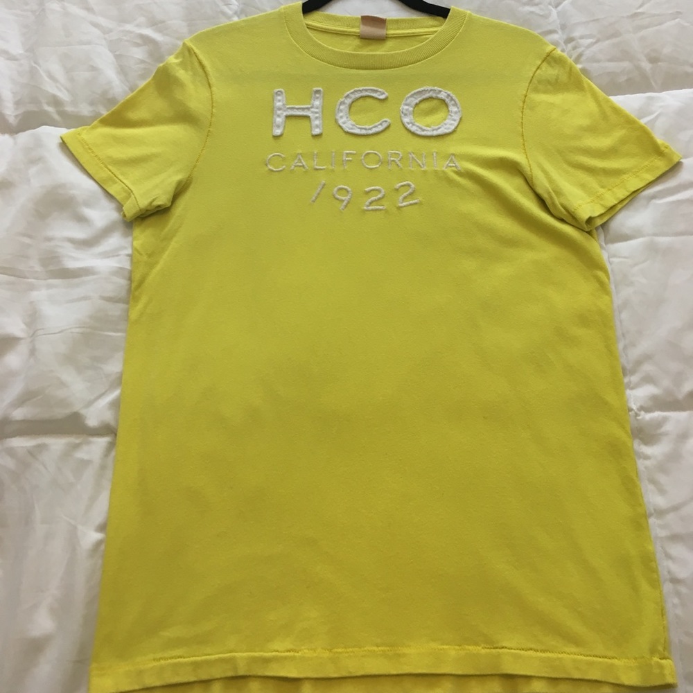 Hollister T-Shirt