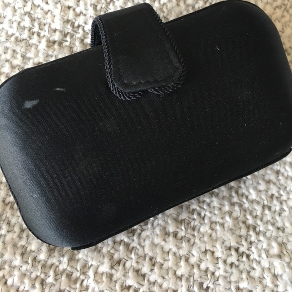 Black clutch - Picture 3 of 5