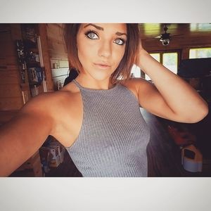 Meet your Posher, Julia