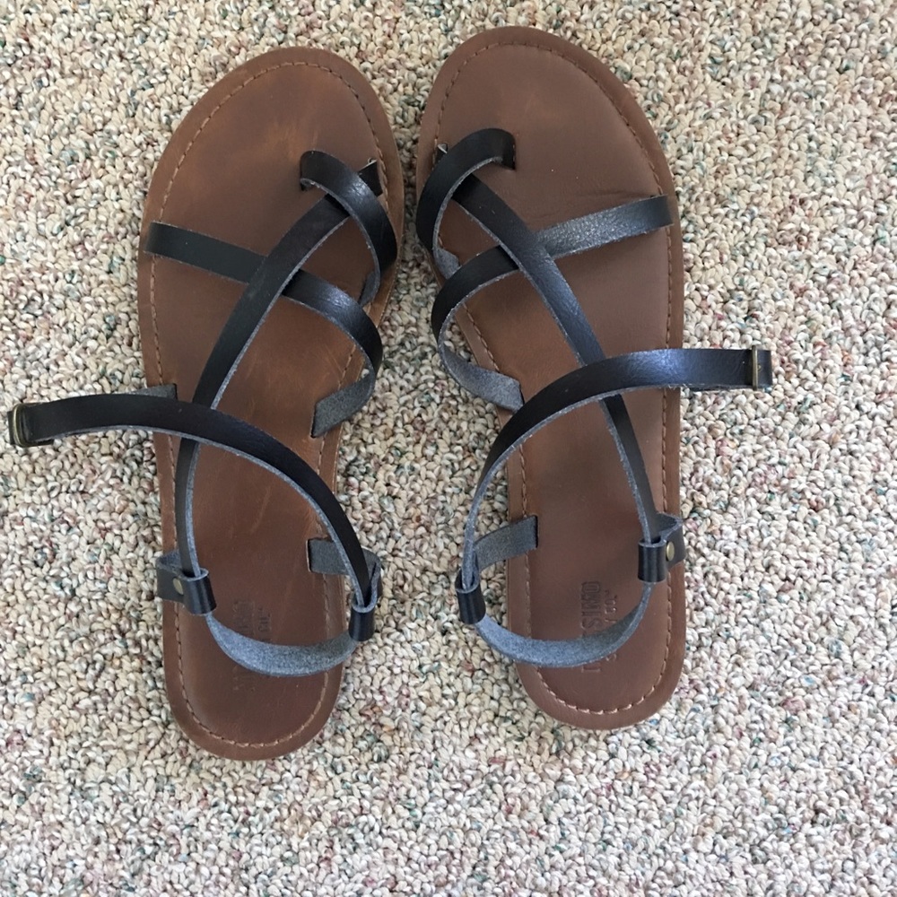 Black Strapped Sandals