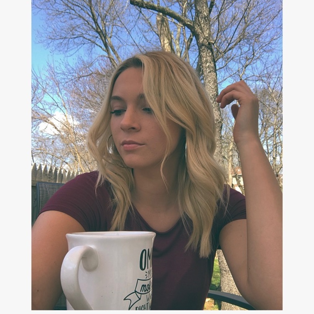 Meet your Posher, Court