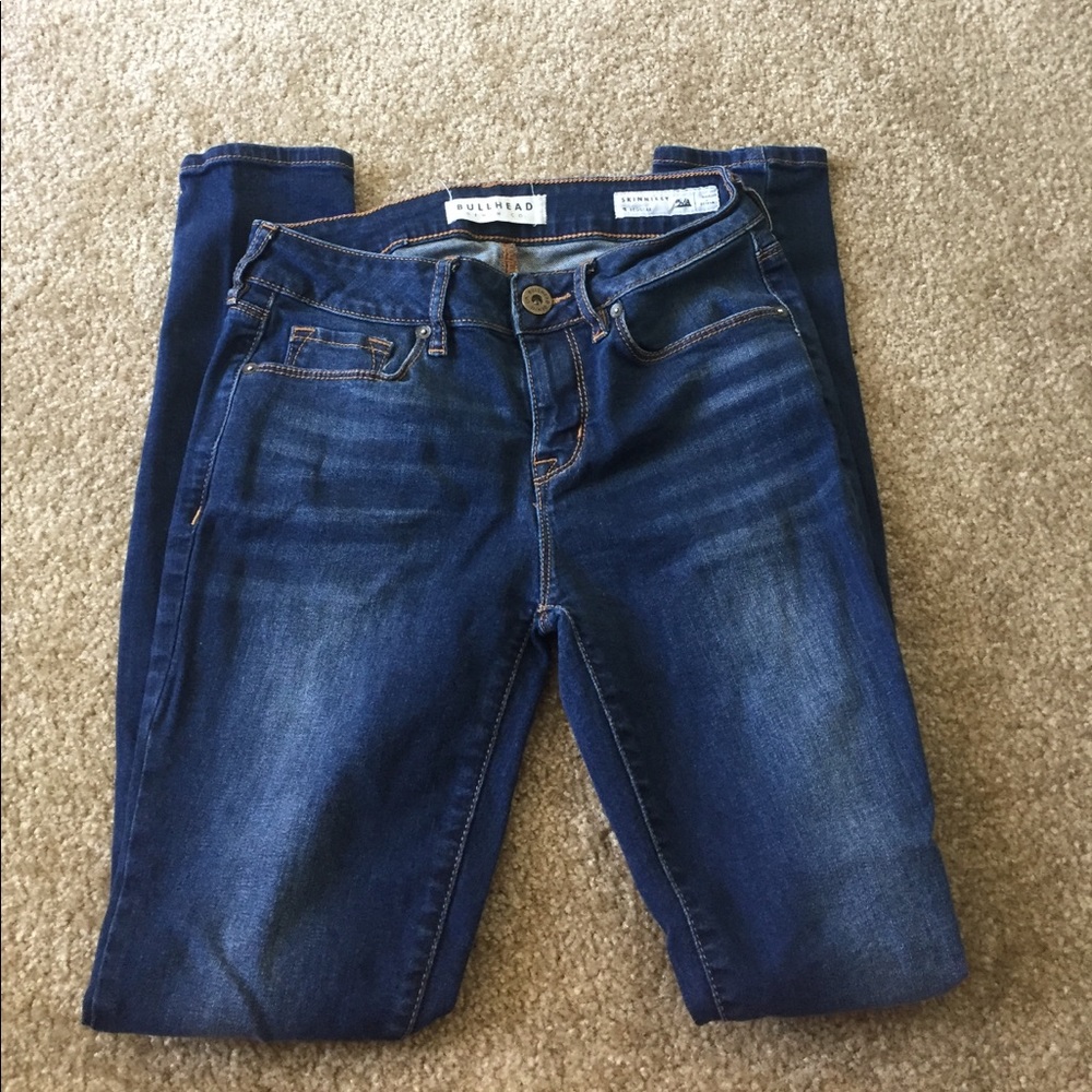 bullhead skinny jeans