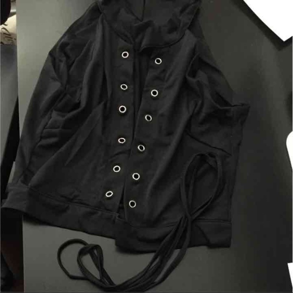 Crop Halter top - Picture 7 of 8