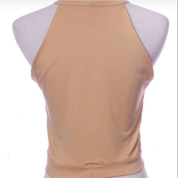 Crop Halter top - Picture 2 of 8