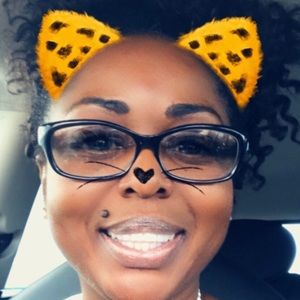 Meet your Posher, Auta