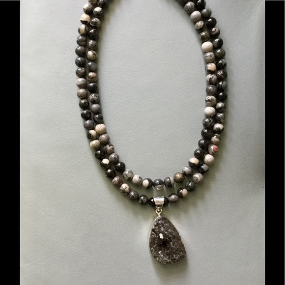 New Black Silver Leaf Jasper/Cavansite necklace - Picture 1 of 7