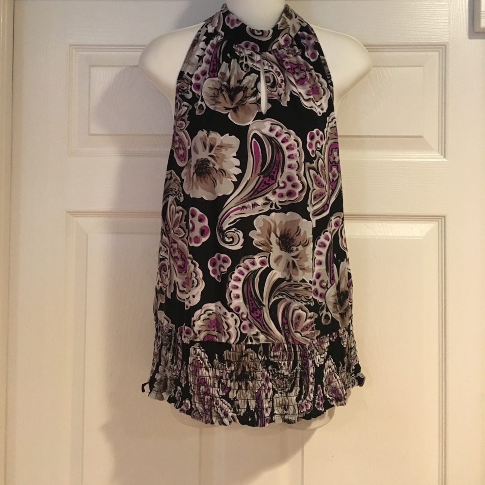 Essentials by Milano black flower design top