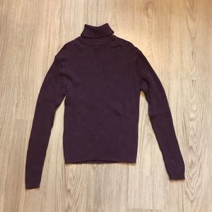 GAP Turtleneck