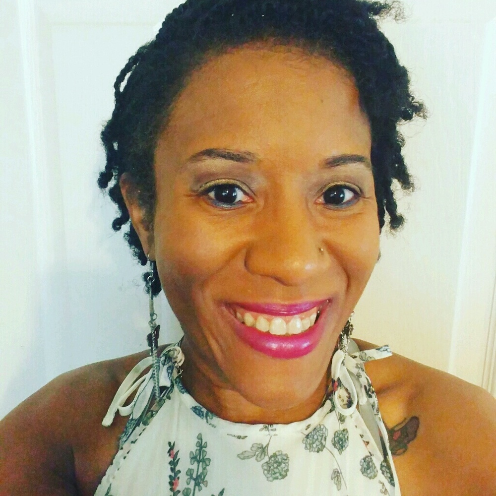 Meet your Posher, Laveda