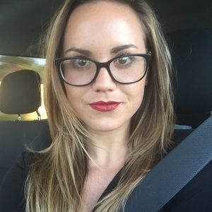 Meet your Posher, Amberlee