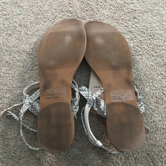 Sandals - Picture 2 of 3