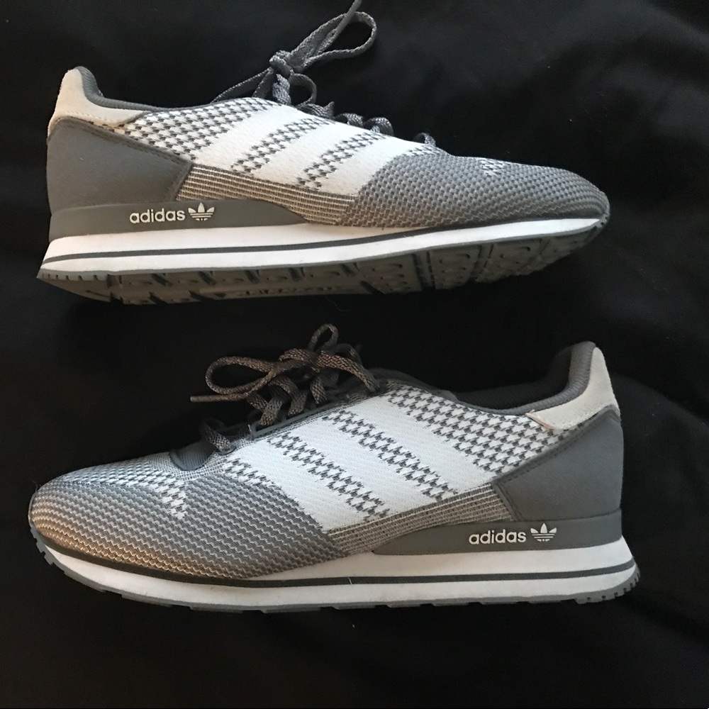 Gray Adidas Zx 500 OG Mens size 7/Womens 8
