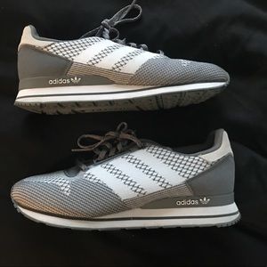 Gray Adidas Zx 500 OG Mens size 7/Womens 8