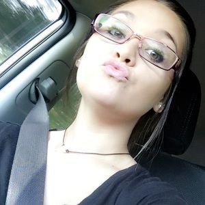 Meet your Posher, Kylie