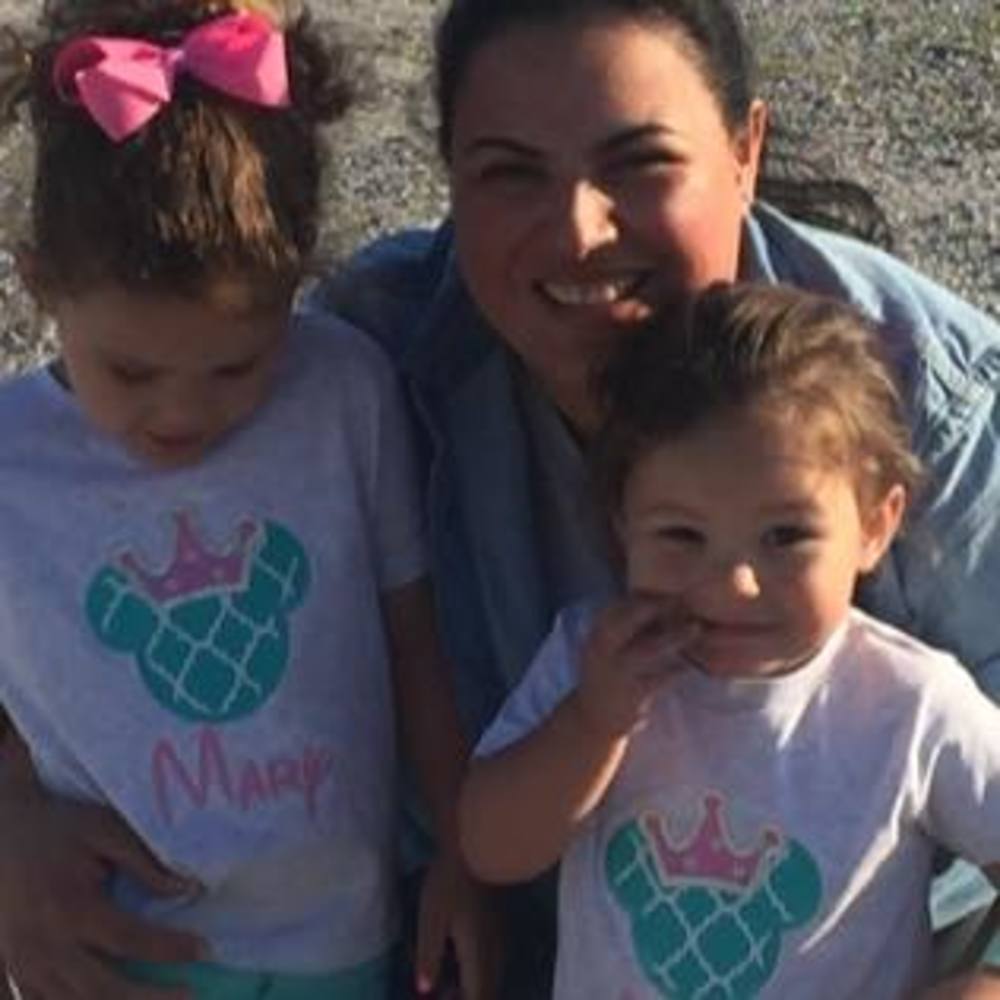 Meet your Posher, Holly