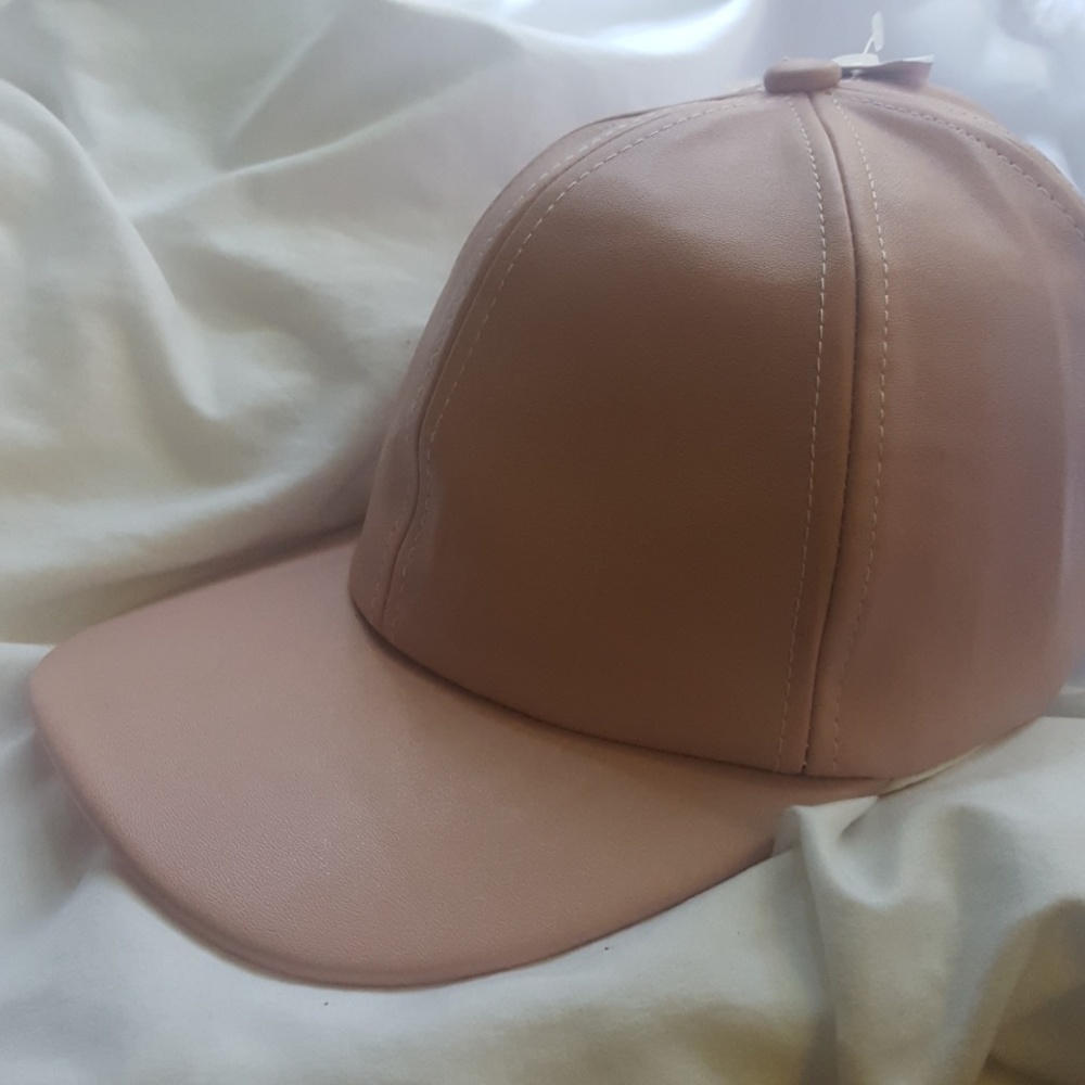 Hat - Picture 3 of 3