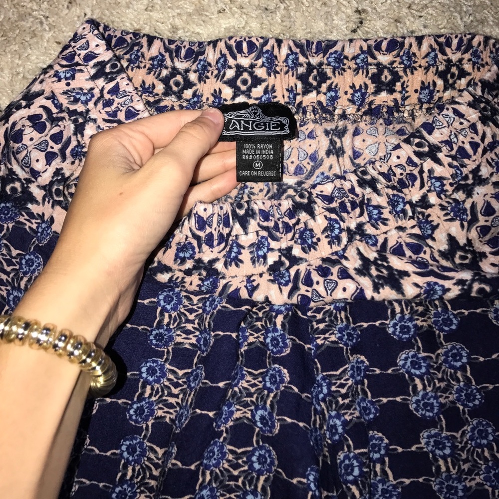 Pattern Shorts - Picture 3 of 4