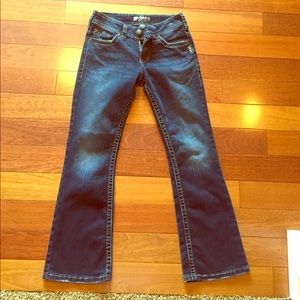 SILVER JEANS!!!! 😭❤️ great condition!!!!