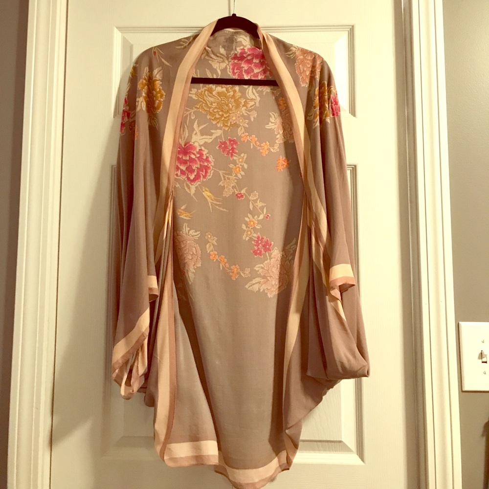 Elegant floral kimono